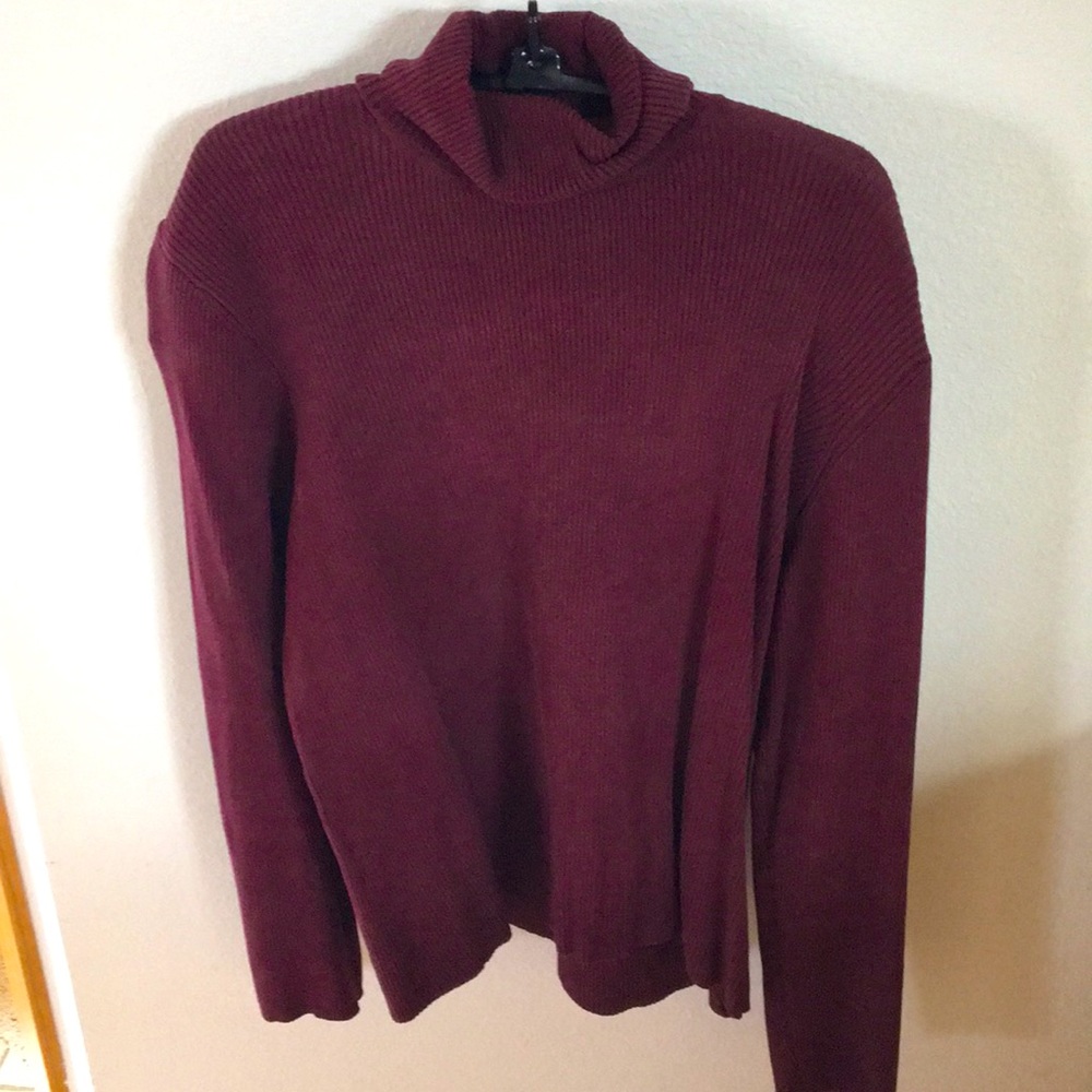 Chicos thin ribbed silk/rayon/nylon turtleneck - Picture 2 of 4